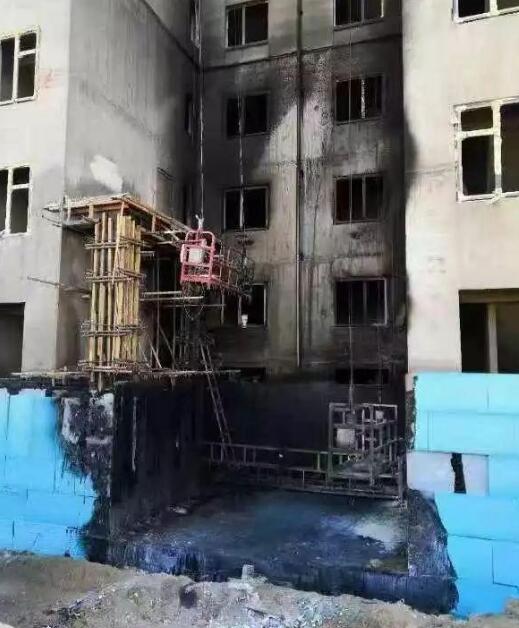 �ڽ������≦���ز��ϱ����������÷������P(gu��n)�I